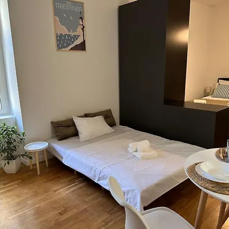 Appartamento 10 Min Center - Maison De Jacques Wi-fi & Relax Trieste